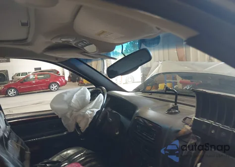 2000 Jeep Grand Cherokee Limited from USA, damaged, VIN 1J4GW58N3YC358658